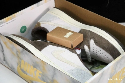 JORDAN 1 